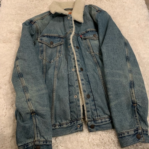 Levi Sherpa Jacket - Picture 1 of 5